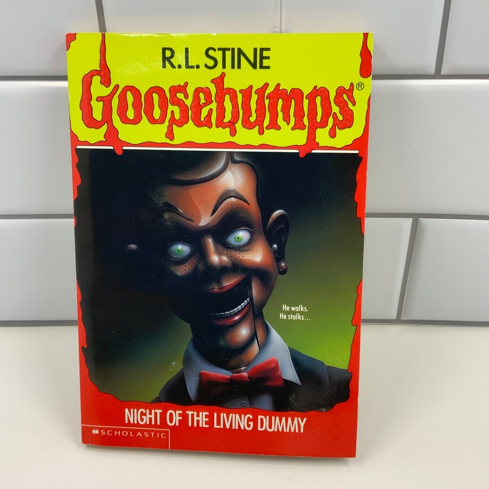 Goosebumps Night of the Living Dummy #7 R.L. Stine 5th Printing 1990's Vintage